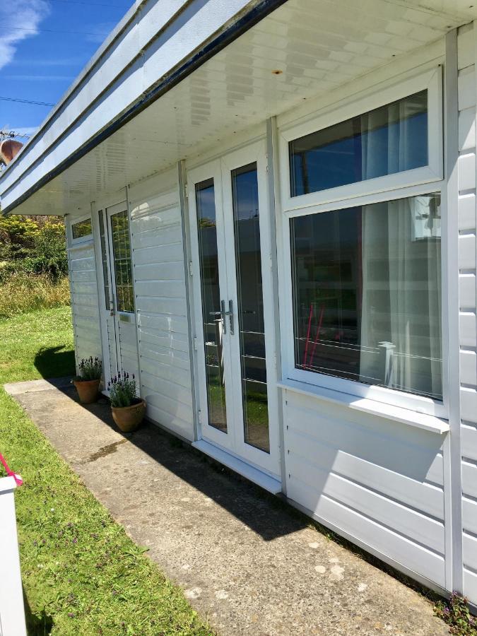 Coastal Cabin Chalet Roch ภายนอก รูปภาพ